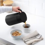 فلاسک مشکی 1.2 لیتری ایکیا UNDERLÄTTA/ در میز صبحانه