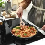 خرید قاشق سرو ماکارونی ایکیا مدل STRALFENA، چوب توس، 30 سانتی‌متر