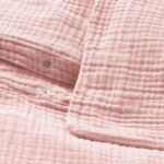 انواع کاور روتختی و ۲ روبالشی ایکیا مدل SCHERSMIN، صورتی کم‌رنگ