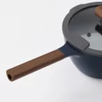 انواع قابلمه سس ایکیا مدل KLIPPFISK مشکی–آبی، روکش نچسب/ گنجایش ۲.۳ لیتر