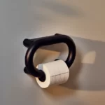 رول گیر دیواری دستمال توالت ایکیا مدل BASINGEN، ذغالی تیره