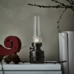 خرید آباژور تزیینی LED رومیزی ایکیا مدل STRALA، شیشه‌ای، باتری‌خور / طوسی تیره، ارتفاع ۱۹ سانتی‌متر