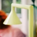 چراغ ایستاده ایکیا