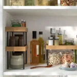 ارگانایزر و نظم دهنده روی کابینت ایکیا مدل NÅLBLECKA فلزی و بامبو